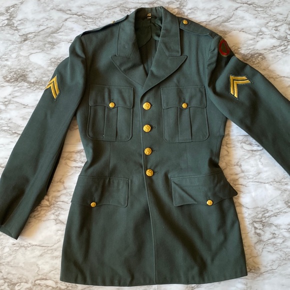 US Army Jackets & Blazers - Vintage World War II WW2 CUSTER DIVISION US Army Wool Dress Coat Jacket Size 38